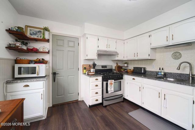 526 Elwood Street, Forked River, NJ 08731