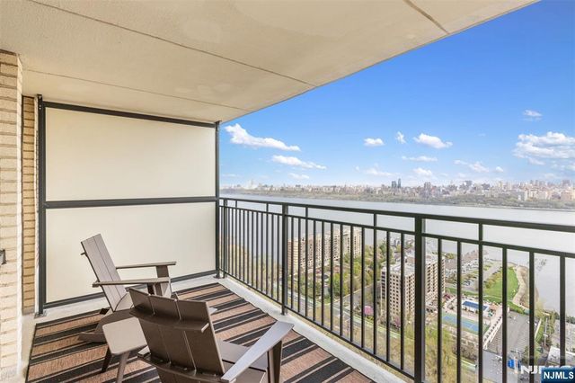 7855 Boulevard East 19G, North Bergen, NJ 07047