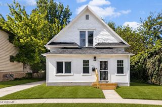 245 E Delaware Avenue, Toledo, OH 43608