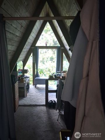 90 E falls Place E, Belfair, WA 98528