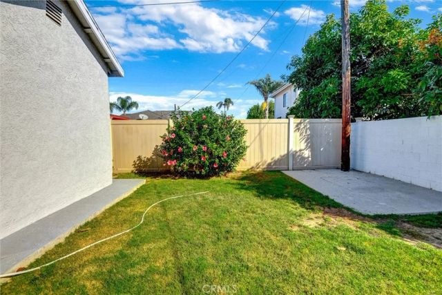 5251 124th West, Hawthorne, CA 90250