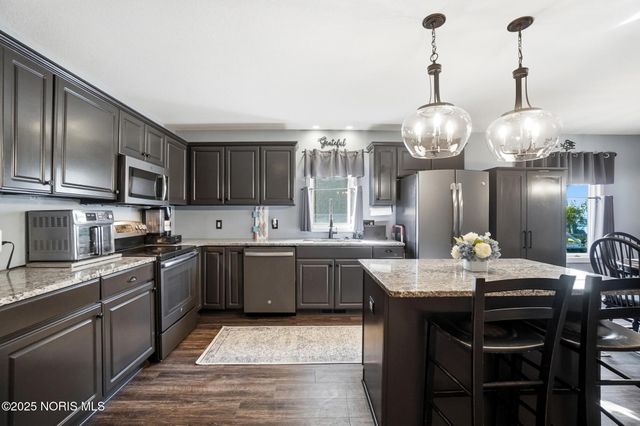 6661 Brick Yard Court, Maumee, OH 43537