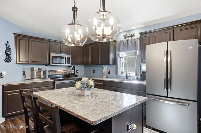 6661 Brick Yard Court, Maumee, OH 43537