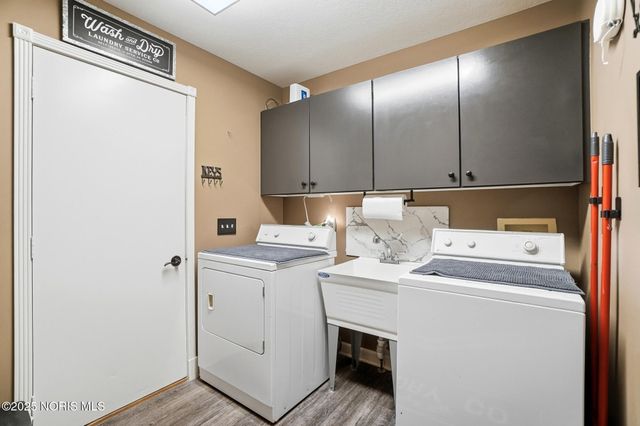 6661 Brick Yard Court, Maumee, OH 43537