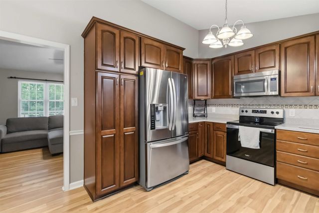 216 Eastridge Court, Cowpens, SC 29330