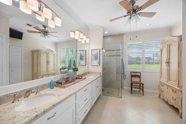 211 Golfview Drive, Richmond, TX 77469