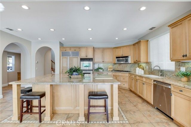 1238 Leggio Lane, Upland, CA 91784