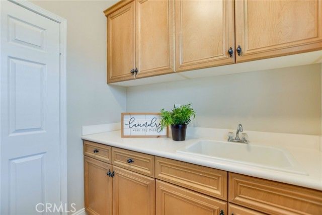 1238 Leggio Lane, Upland, CA 91784