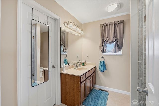 214 Scarlet Oak Drive, Monroe, OH 45050