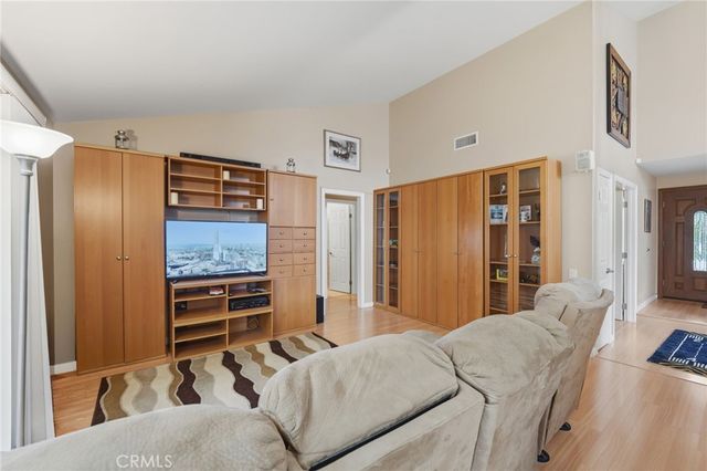9212 Daffodil, Fountain Valley, CA 92708