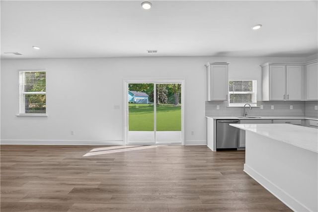 408 Panther Creek Lane, Jackson, GA 30233