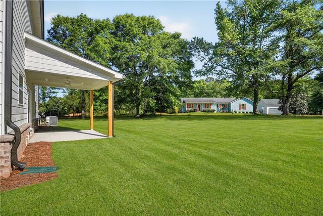 408 Panther Creek Lane, Jackson, GA 30233