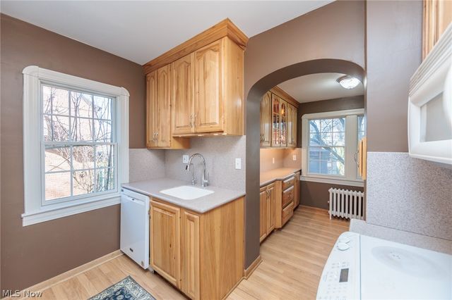 3464 Tuttle Avenue, Cleveland, OH 44111