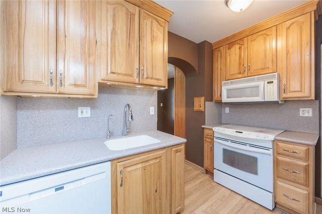 3464 Tuttle Avenue, Cleveland, OH 44111