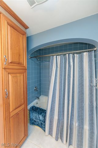 3464 Tuttle Avenue, Cleveland, OH 44111