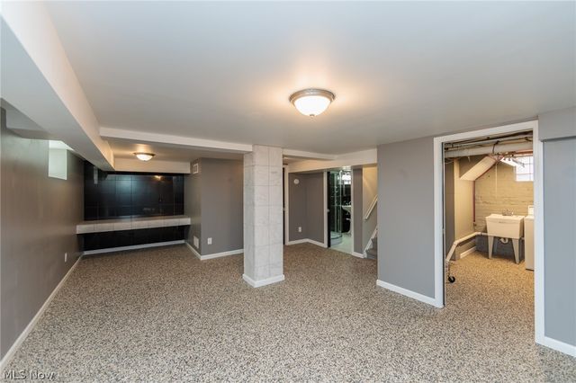 3464 Tuttle Avenue, Cleveland, OH 44111