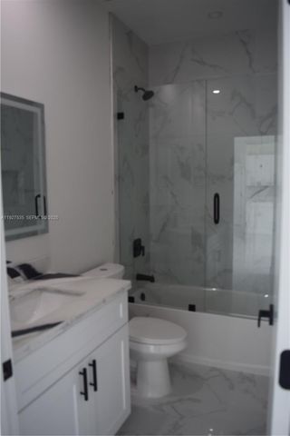 25th W 25th, Lehigh Acres, FL 33971