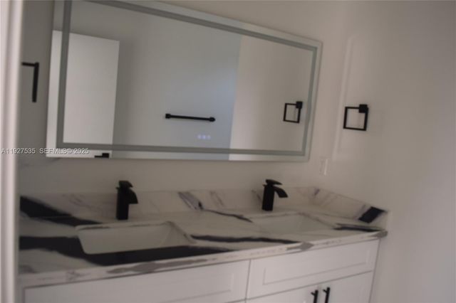 25th W 25th, Lehigh Acres, FL 33971