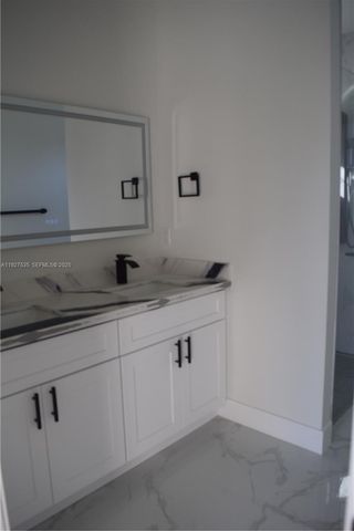 25th W 25th, Lehigh Acres, FL 33971