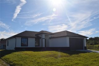 25th W 25th, Lehigh Acres, FL 33971