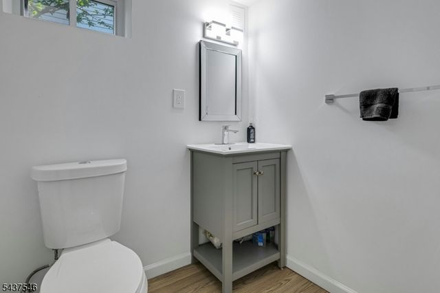34 Cloverhill Pl, Montclair Twp., NJ 07042