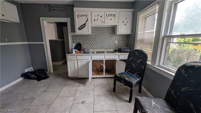 4015 E 142nd Street, Cleveland, OH 44128