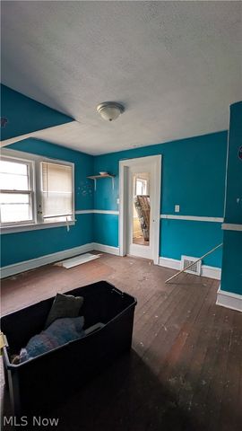 4015 E 142nd Street, Cleveland, OH 44128