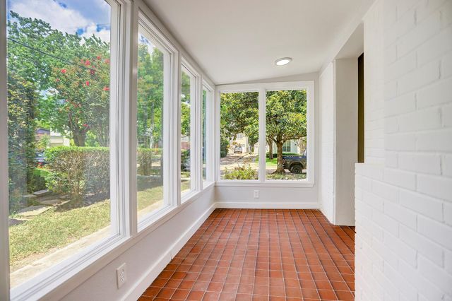 3919 Amherst Street, West University Place, TX 77005