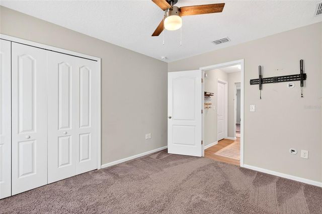 138 S HUMMINGBIRD PLACE, Palm Coast, FL 32164