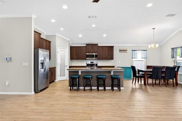 138 S HUMMINGBIRD PLACE, Palm Coast, FL 32164