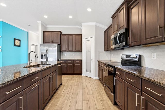 138 S HUMMINGBIRD PLACE, Palm Coast, FL 32164