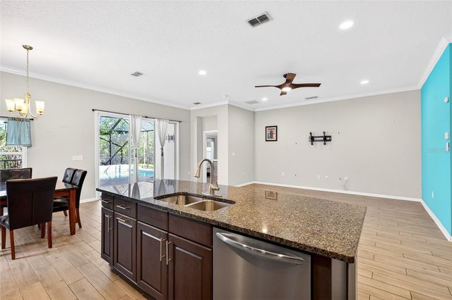 138 S HUMMINGBIRD PLACE, Palm Coast, FL 32164