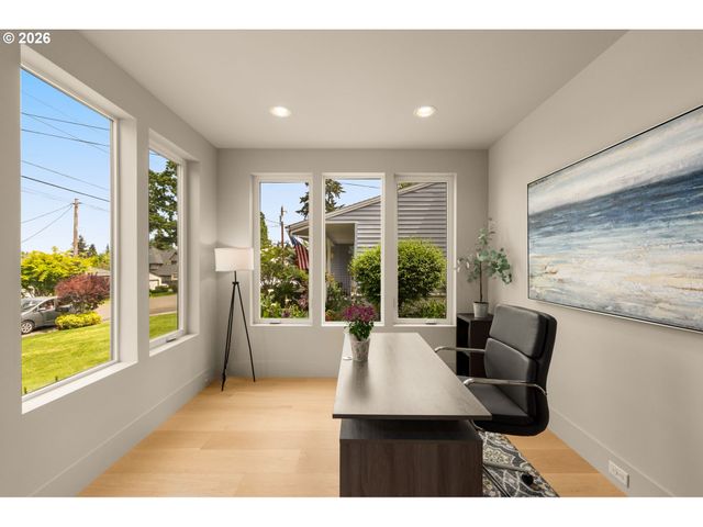1108 SPRUCE St, Lake Oswego, OR 97034