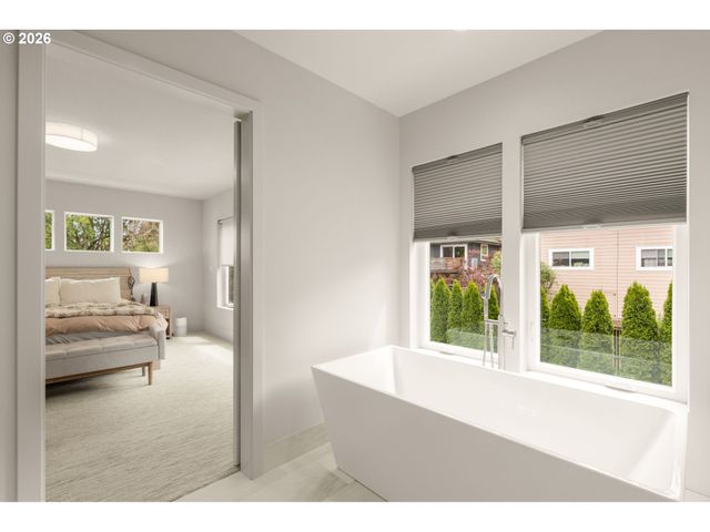 1108 SPRUCE St, Lake Oswego, OR 97034