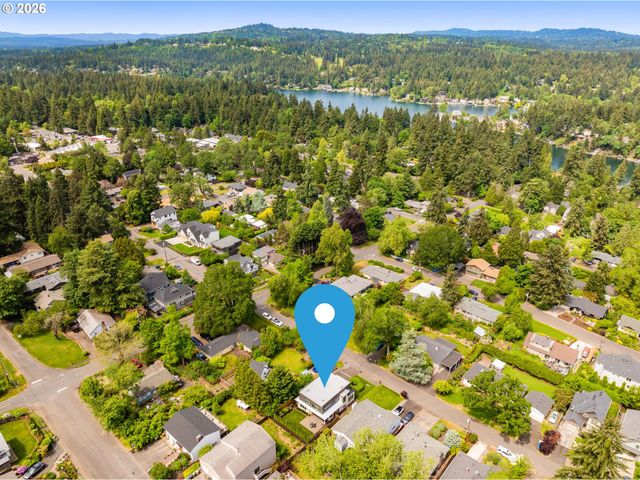 1108 SPRUCE St, Lake Oswego, OR 97034