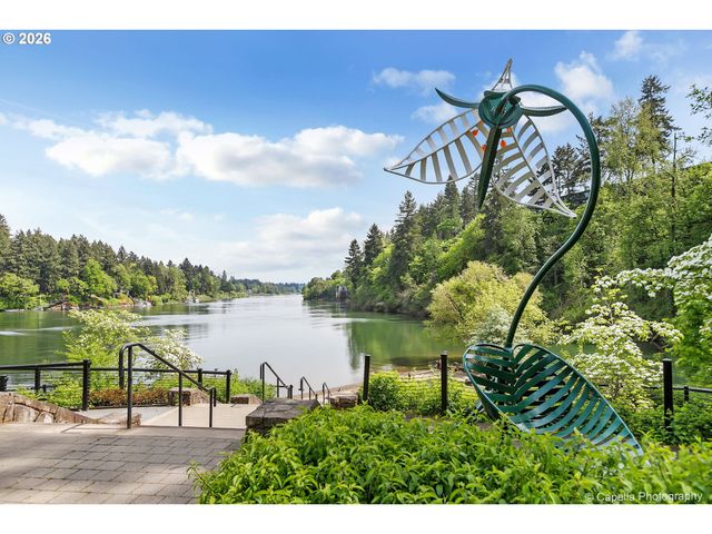 1108 SPRUCE St, Lake Oswego, OR 97034