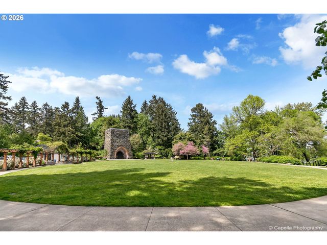1108 SPRUCE St, Lake Oswego, OR 97034
