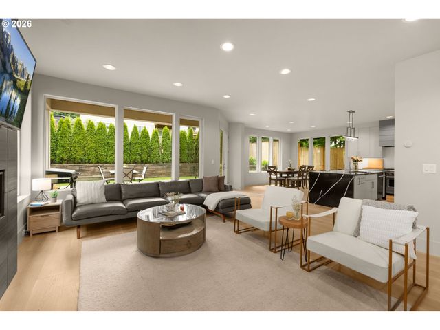 1108 SPRUCE St, Lake Oswego, OR 97034