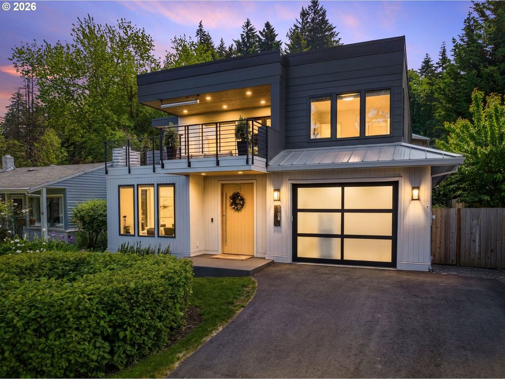 1108 SPRUCE St, Lake Oswego, OR 97034