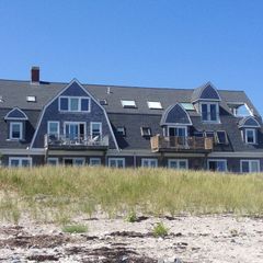 175 Beach Ave 1, Hull, MA 02045
