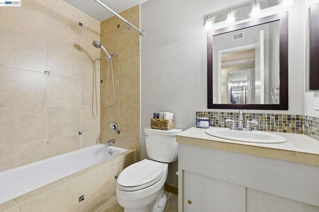 300 N Civic Drive 402, Walnut Creek, CA 94596