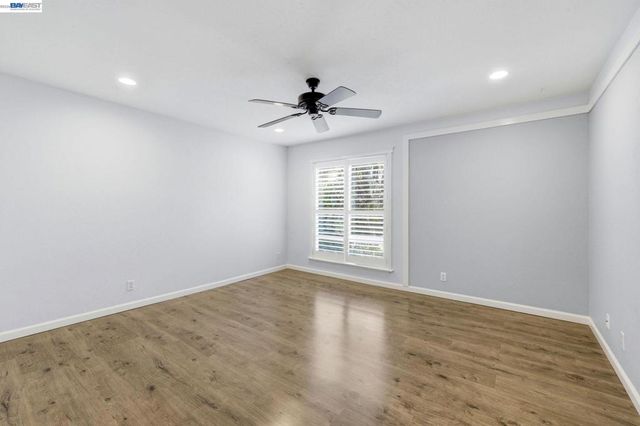 300 N Civic Drive 402, Walnut Creek, CA 94596