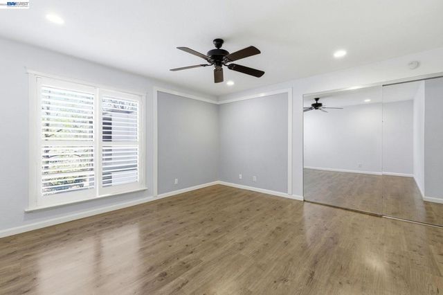 300 N Civic Drive 402, Walnut Creek, CA 94596