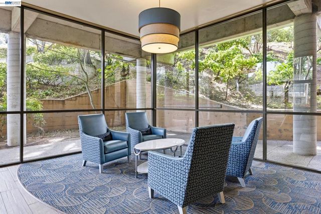 300 N Civic Drive 402, Walnut Creek, CA 94596