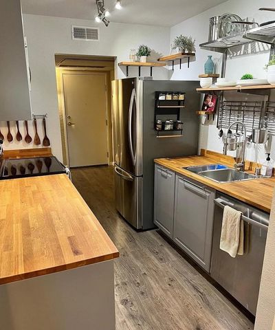 300 N Civic Drive 402, Walnut Creek, CA 94596