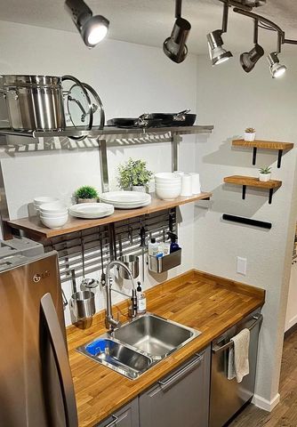 300 N Civic Drive 402, Walnut Creek, CA 94596