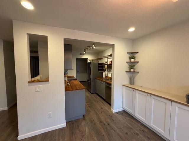 300 N Civic Drive 402, Walnut Creek, CA 94596