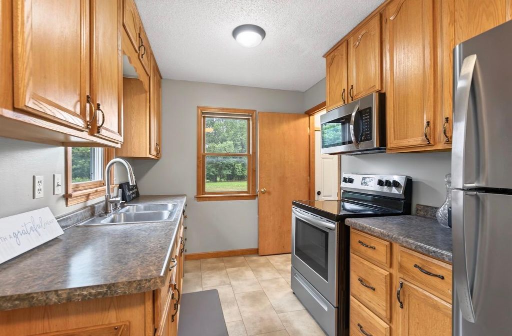 4900 Thomas Avenue N, Minneapolis, MN 55430 — photo 5