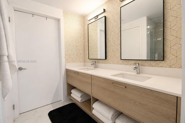 16385 Biscayne Boulevard 1920, North Miami Beach, FL 33160