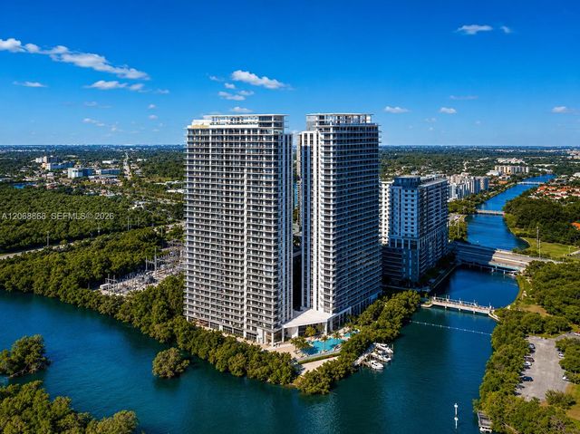 16385 Biscayne Boulevard 1920, North Miami Beach, FL 33160
